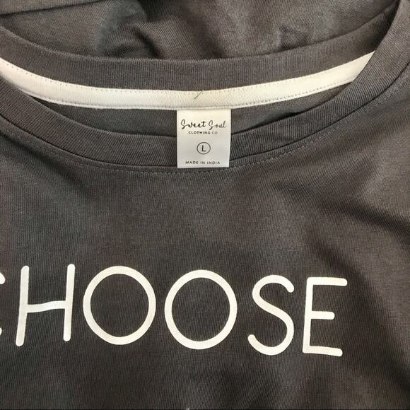 Choose Happiness  NWT Grey Tee Sweet Soul 100% Cotton Graphic Tee - Picture 4 of 5